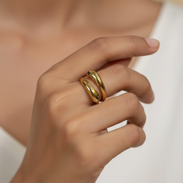 Lyra Fluid Gold Wrap Ring | Chunky Open Statement Ring – SILVROSE