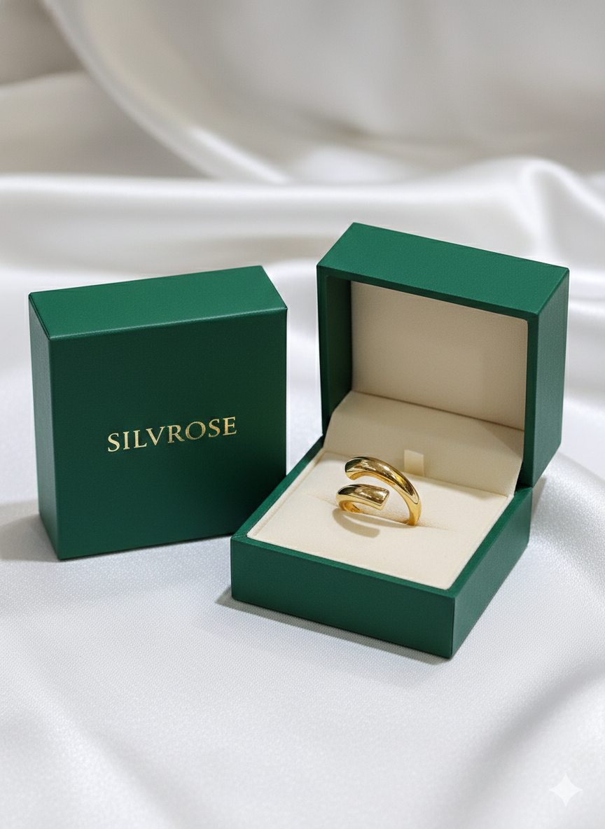 Lyra Fluid Gold Wrap Ring | Chunky Open Statement Ring – SILVROSE
